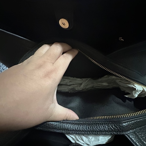 Coach - Picture 12 of 12